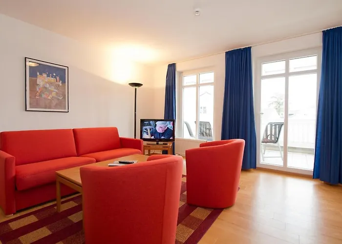 Haus Strandeck 9 *
