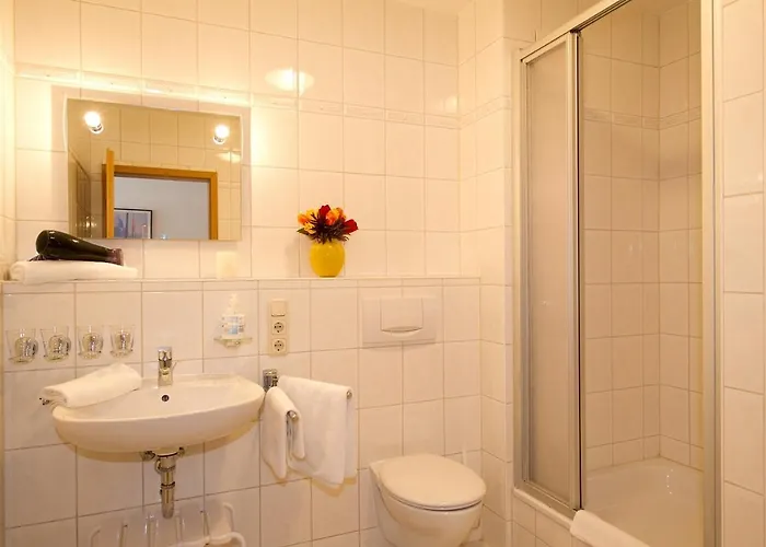 Haus Strandeck 9 * Goehren (Ruegen)